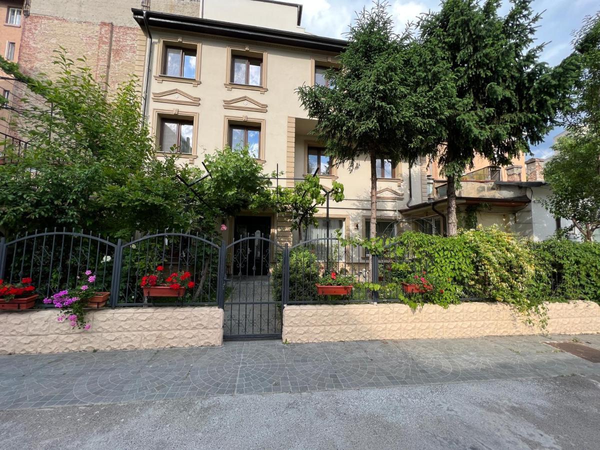 Hotel Boutique Cathedral Plaza Residences Room For Rent Downtown Bukareszt Zewnętrze zdjęcie