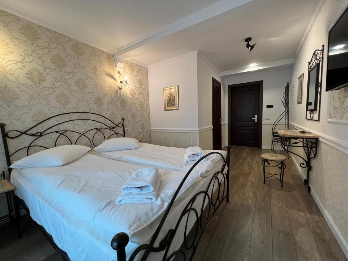 Hotel Boutique Cathedral Plaza Residences Room For Rent Downtown Bukareszt Zewnętrze zdjęcie
