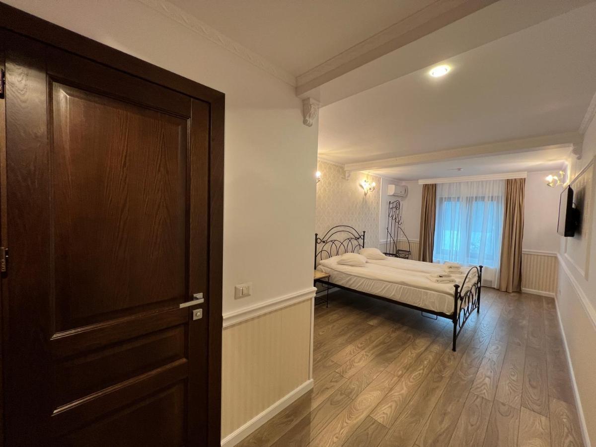 Hotel Boutique Cathedral Plaza Residences Room For Rent Downtown Bukareszt Zewnętrze zdjęcie